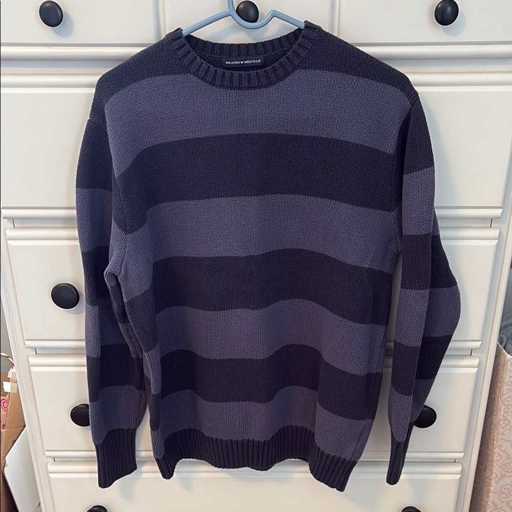 Brandy Melville sweater